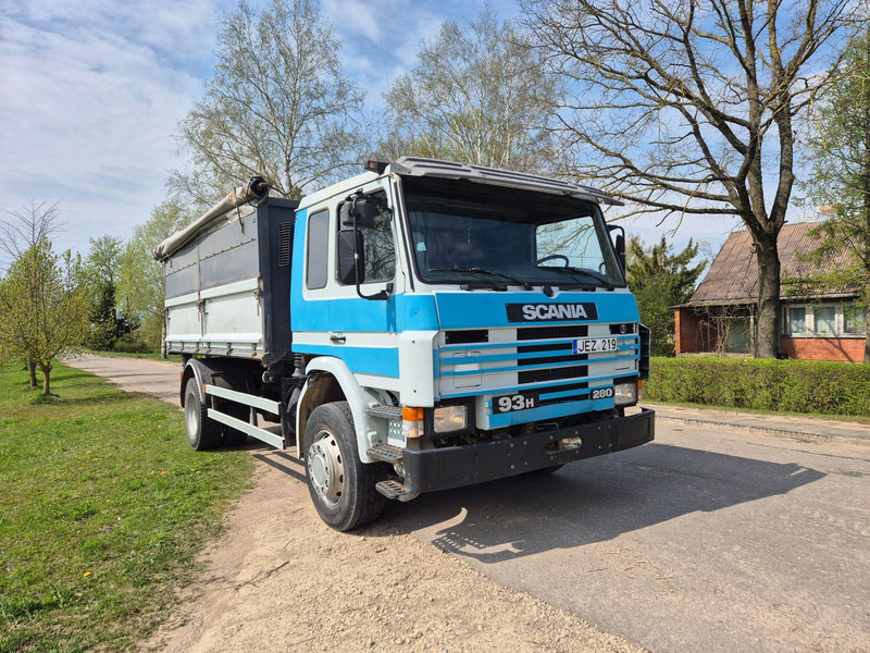 Scania P 93 HL - Tipper: picture 2 Scania P 93 HL - Tipper: picture 2