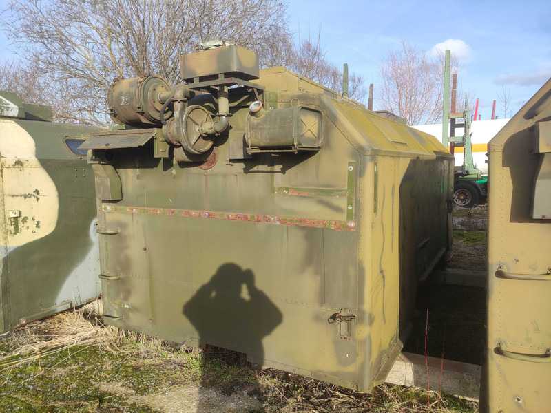 Liebherr Ural 4320 isothermical box isothermal body - Spare parts for Truck: picture 2 Liebherr Ural 4320 isothermical box isothermal body - Spare parts for Truck: picture 2