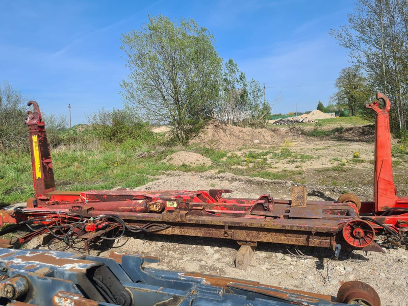 Meiller choise of 6 units - Spare parts for Truck: picture 3 Meiller choise of 6 units - Spare parts for Truck: picture 3