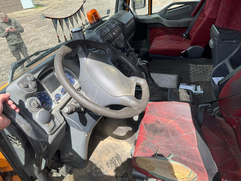 Iveco Stralis AT 440 S40 - Tractor unit: picture 5 Iveco Stralis AT 440 S40 - Tractor unit: picture 5