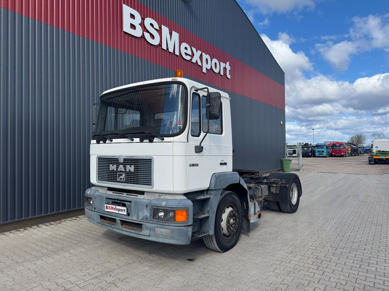 MAN 19.343 - Tractor unit: picture 1 MAN 19.343 - Tractor unit: picture 1