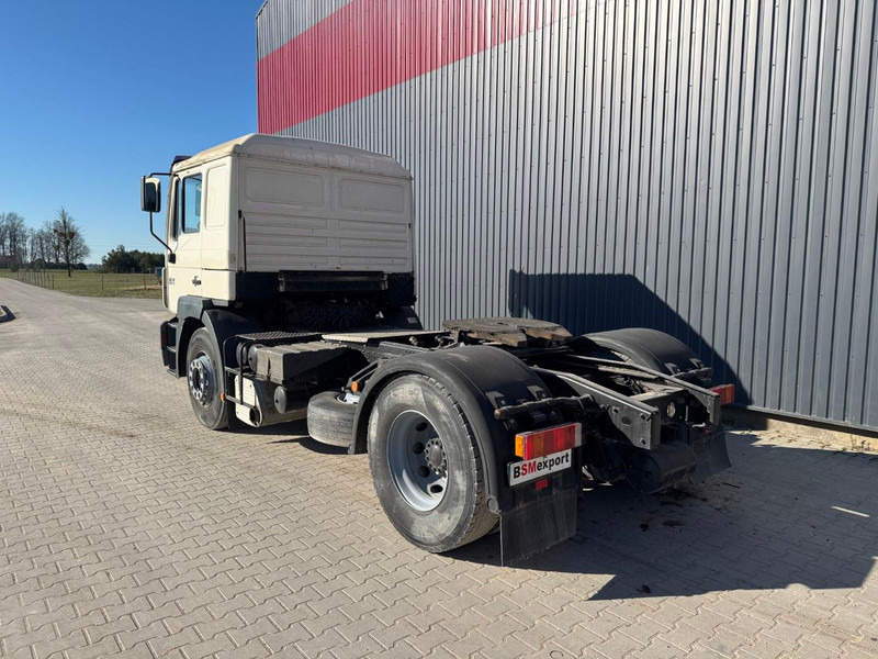 MAN 19.403 - Tractor unit: picture 4 MAN 19.403 - Tractor unit: picture 4
