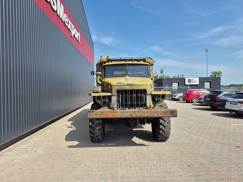 Ural Ural 375 box truck - Box truck: picture 2 Ural Ural 375 box truck - Box truck: picture 2