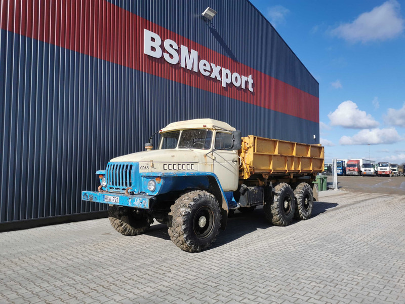 Ural Ural 4320 dump truck - Tipper: picture 1 Ural Ural 4320 dump truck - Tipper: picture 1