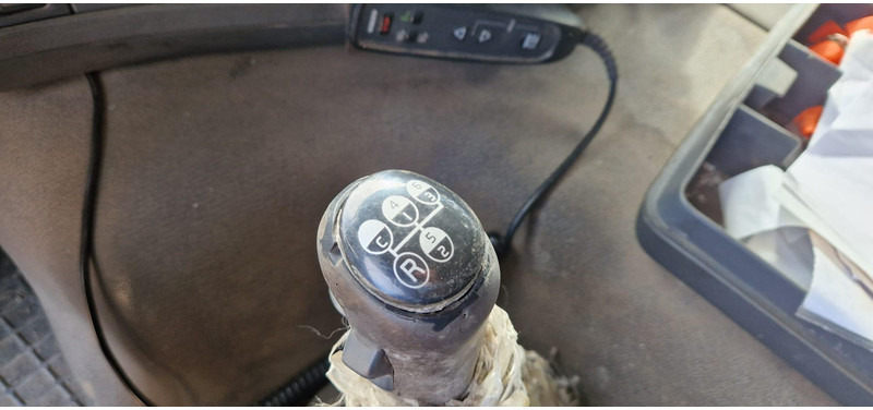 Cable system truck Volvo FM 12: picture 18