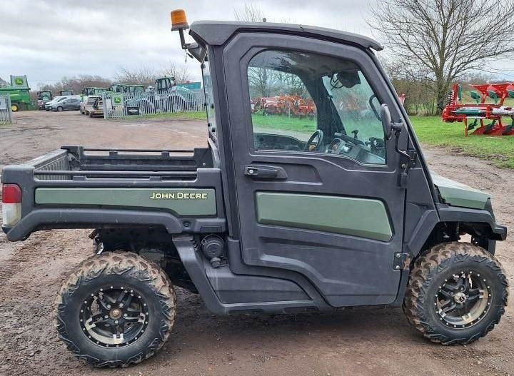 John Deere XUV 865M - ATV/ Quad: picture 4 John Deere XUV 865M - ATV/ Quad: picture 4