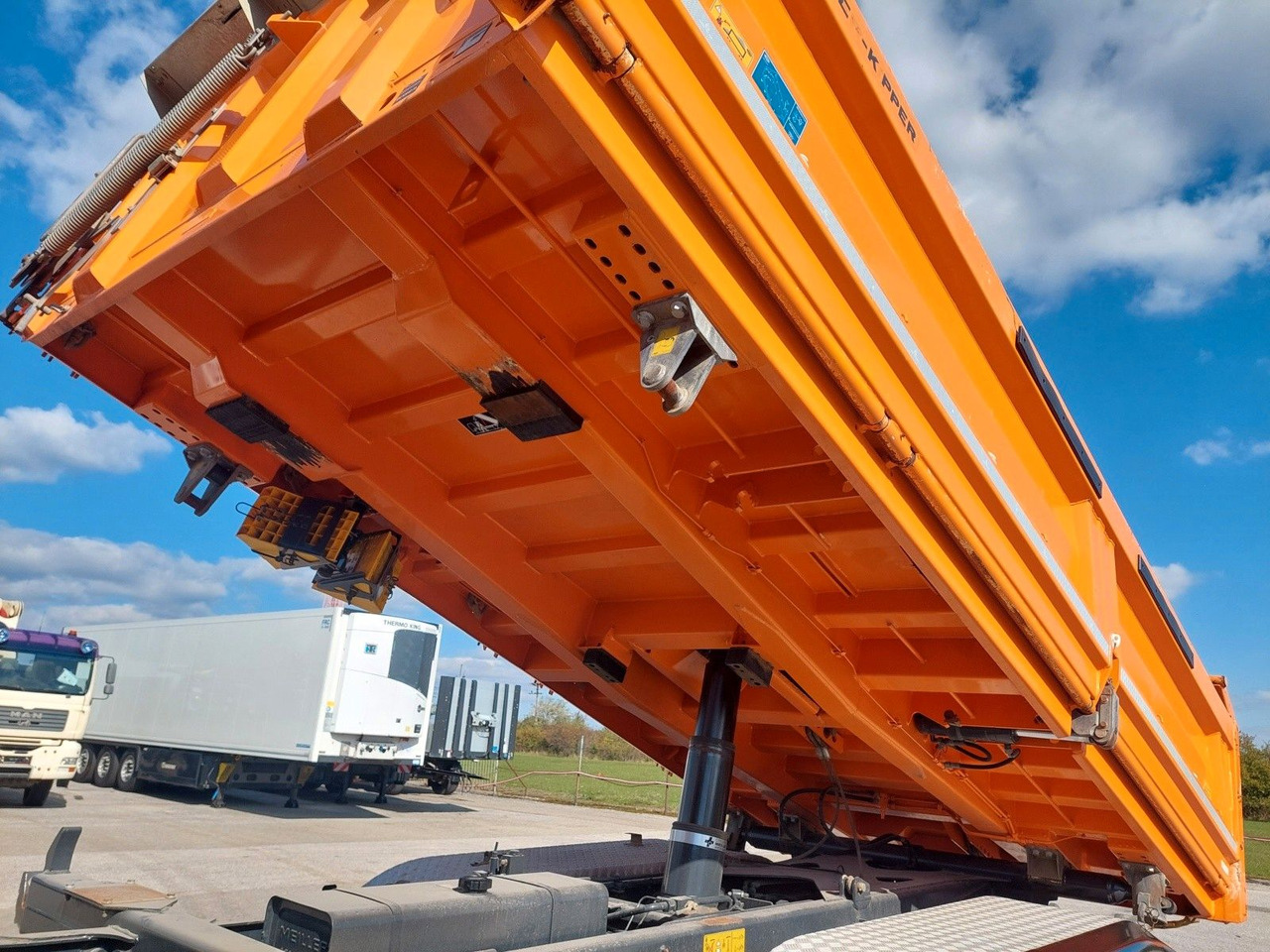 Iveco AD 260T46 BB Meiller Bordmatik 6x4 - Tipper: picture 5 Iveco AD 260T46 BB Meiller Bordmatik 6x4 - Tipper: picture 5