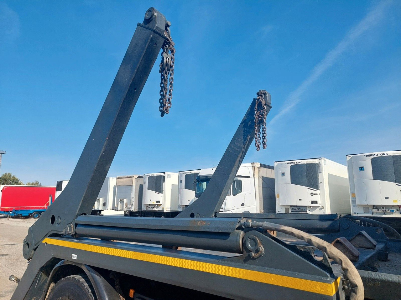 MAN ME 18.280 BB 4x2 - Curtain side truck: picture 5 MAN ME 18.280 BB 4x2 - Curtain side truck: picture 5