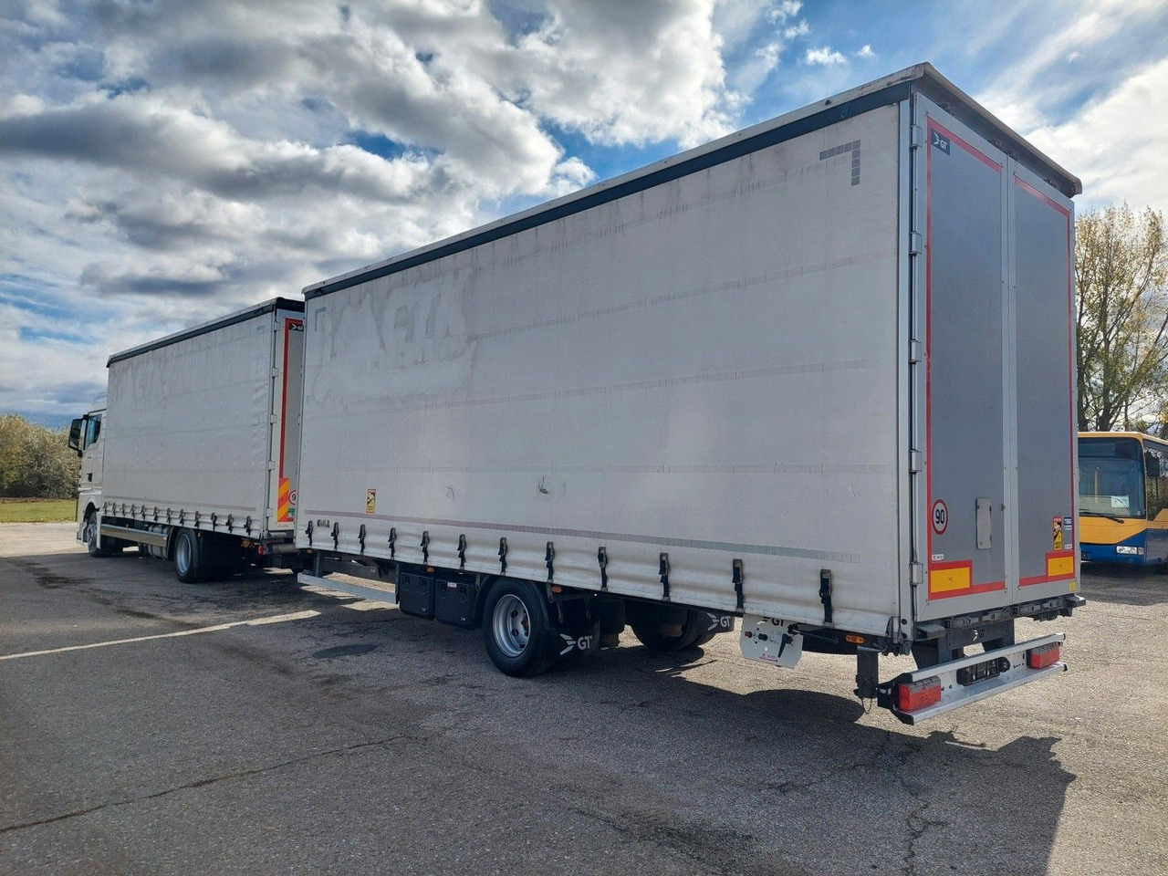 MAN TGX 18.470 LL + Gniotpol G-4080 120 m3 Durchbar - Curtain side truck: picture 3 MAN TGX 18.470 LL + Gniotpol G-4080 120 m3 Durchbar - Curtain side truck: picture 3