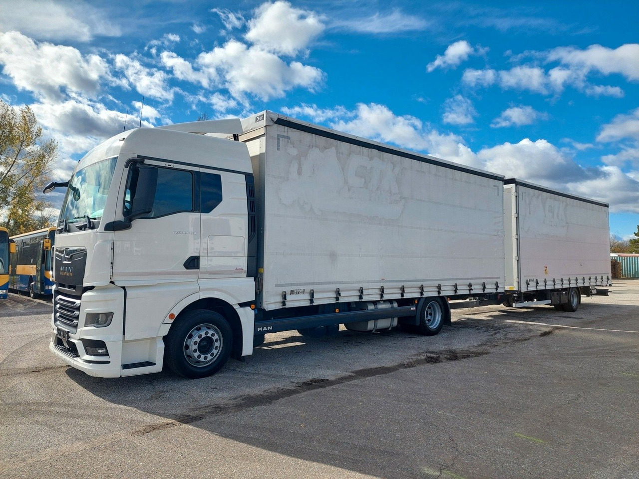 MAN TGX 18.470 LL + Gniotpol G-4080 120 m3 Durchbar - Curtain side truck: picture 1 MAN TGX 18.470 LL + Gniotpol G-4080 120 m3 Durchbar - Curtain side truck: picture 1