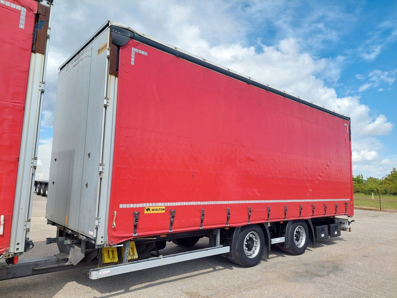 Curtain side truck Mercedes-Benz Actros 2545 L/NR 6x2 + Wielton PC2K Durchbar: picture 17