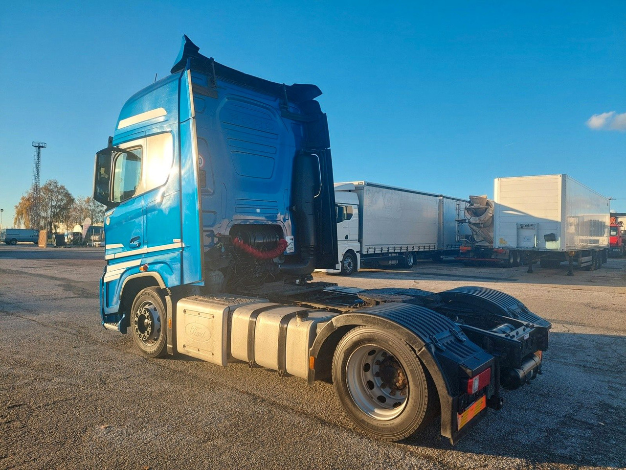 Ford F-Max 1850 LL - Tractor unit: picture 3 Ford F-Max 1850 LL - Tractor unit: picture 3