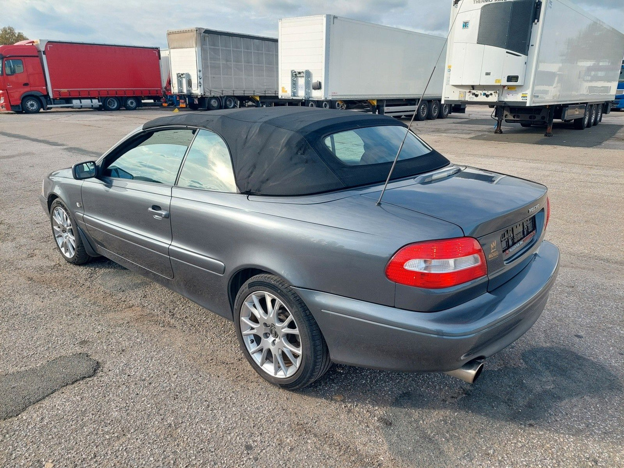 Convertible Volvo C70 Cabriolet 2.4 T: picture 7 Convertible Volvo C70 Cabriolet 2.4 T: picture 7