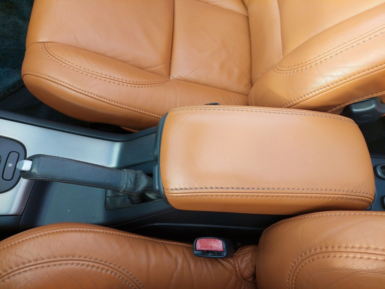 Convertible Volvo C70 Cabriolet 2.4 T: picture 35 Convertible Volvo C70 Cabriolet 2.4 T: picture 35