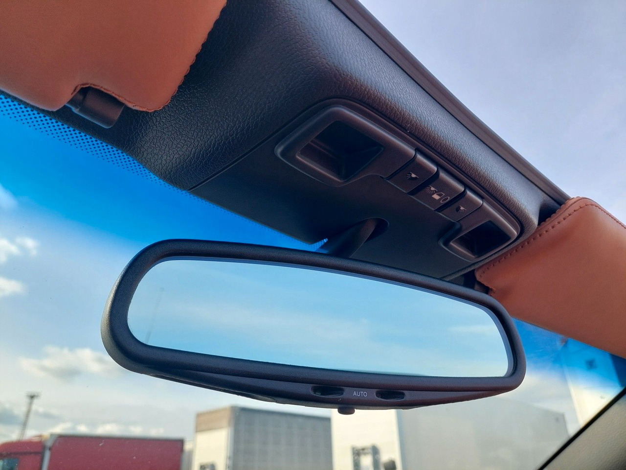 Convertible Volvo C70 Cabriolet 2.4 T: picture 44 Convertible Volvo C70 Cabriolet 2.4 T: picture 44