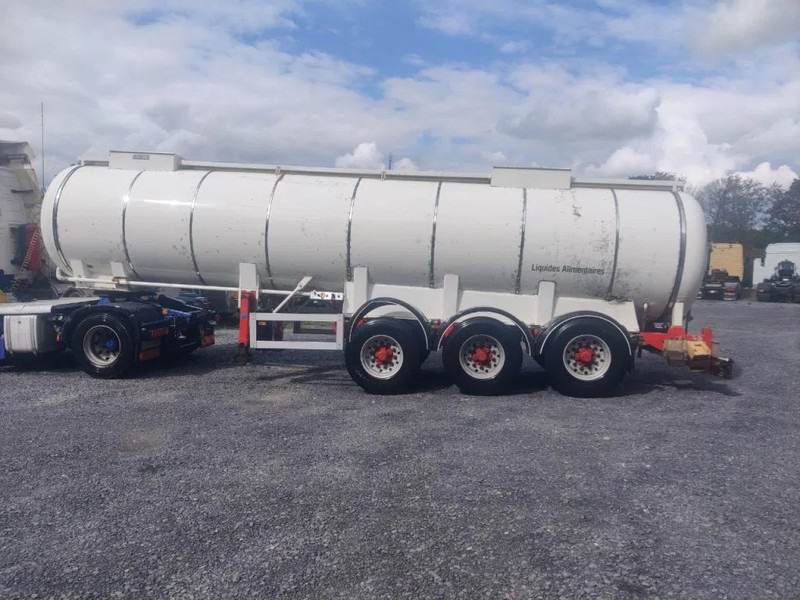 Feldbinder TANK AW5083 ISOLE 24000 L - 1 COMP - SEASALT WATER / FOODSTUFF - Tanker semi-trailer: picture 4 Feldbinder TANK AW5083 ISOLE 24000 L - 1 COMP - SEASALT WATER / FOODSTUFF - Tanker semi-trailer: picture 4