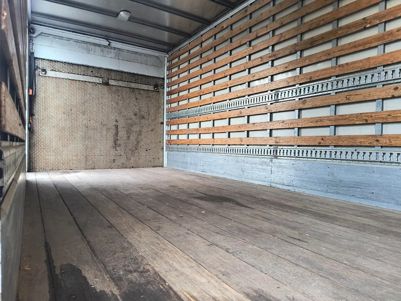 Box truck Iveco Stralis 310 CASE + D'HOLLANDIA 1500 KG - 224125 KM: picture 8