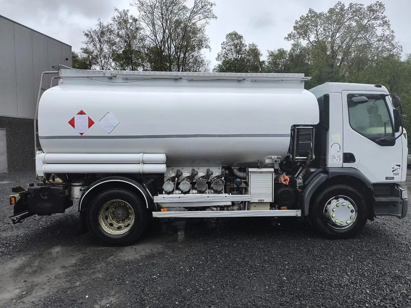 Renault Premium 320 13000L FUEL / CARBURANT - 4 COMPARTMENTS - Tanker truck: picture 4 Renault Premium 320 13000L FUEL / CARBURANT - 4 COMPARTMENTS - Tanker truck: picture 4