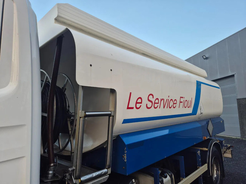 Tanker truck for transportation of fuel Scania P310 13500L CARBURANT / FUEL - 4 COMP: picture 19 Tanker truck for transportation of fuel Scania P310 13500L CARBURANT / FUEL - 4 COMP: picture 19