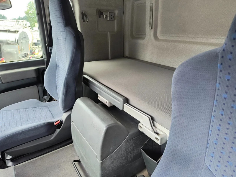 Tractor unit MAN TGA 18.430 AIRCO - HYDRAULICS: picture 7 Tractor unit MAN TGA 18.430 AIRCO - HYDRAULICS: picture 7