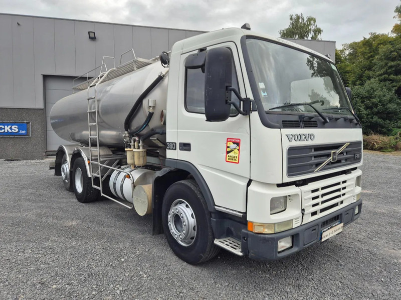 Volvo FM 12.380 15000L INSULATED INOX TANK - WATER/MILK/FOODSTUFF - Tanker truck: picture 3 Volvo FM 12.380 15000L INSULATED INOX TANK - WATER/MILK/FOODSTUFF - Tanker truck: picture 3