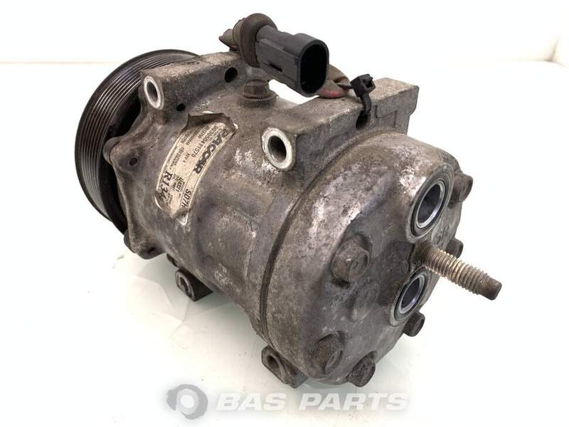 DAF Airco compressor DAF 1935617 - Engine and parts for Truck: picture 3 DAF Airco compressor DAF 1935617 - Engine and parts for Truck: picture 3