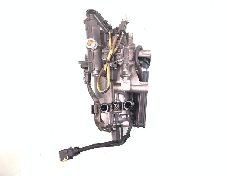 DAF Brandstoffilterhuis DAF 1951941 - Fuel filter for Truck: picture 2 DAF Brandstoffilterhuis DAF 1951941 - Fuel filter for Truck: picture 2