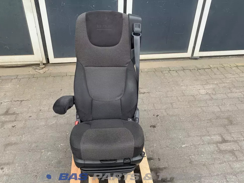 DAF CF Euro 6 - Seat for Truck: picture 1 DAF CF Euro 6 - Seat for Truck: picture 1
