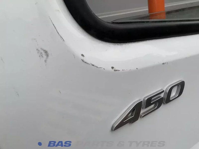 DAF CF Euro 6 Portier Rechts DAF 1355334 - Door and parts for Truck: picture 2 DAF CF Euro 6 Portier Rechts DAF 1355334 - Door and parts for Truck: picture 2