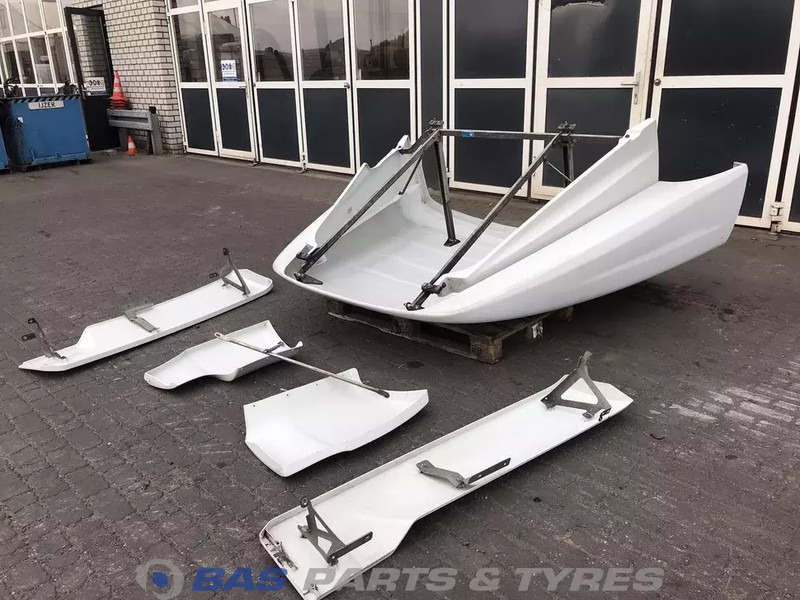 DAF CF Euro 6 Spoilerset DAF Sleeper Cab L2H1 2003142 - Aerodynamics/ Spoiler for Truck: picture 5 DAF CF Euro 6 Spoilerset DAF Sleeper Cab L2H1 2003142 - Aerodynamics/ Spoiler for Truck: picture 5