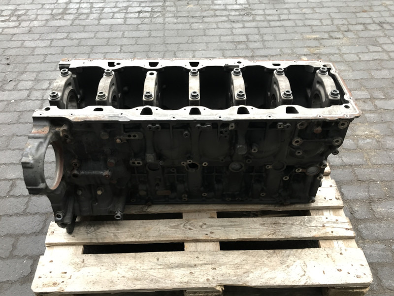 DAF Cilinderblok DAF 2117404 - Cylinder block for Truck: picture 3 DAF Cilinderblok DAF 2117404 - Cylinder block for Truck: picture 3