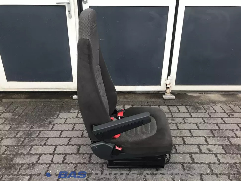 DAF LF55 Euro 4-5 - Seat for Truck: picture 4 DAF LF55 Euro 4-5 - Seat for Truck: picture 4