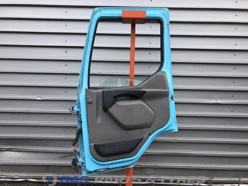 DAF LF55 Euro 4-5 - Door and parts for Truck: picture 2 DAF LF55 Euro 4-5 - Door and parts for Truck: picture 2