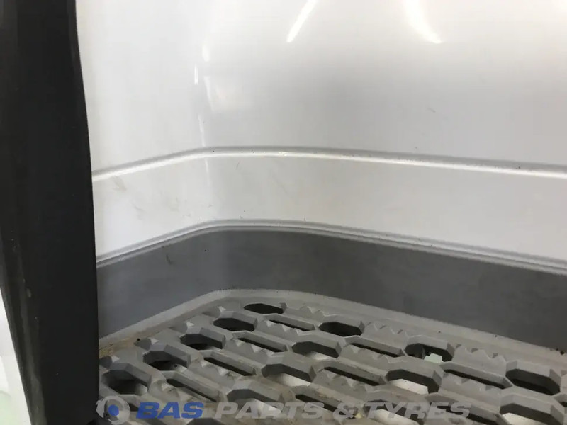 DAF XF G2 Opstap Links DAF 2237310 - Body and exterior for Truck: picture 5 DAF XF G2 Opstap Links DAF 2237310 - Body and exterior for Truck: picture 5