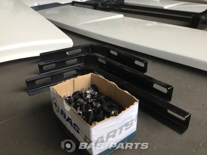 DAF XF105 Spoilerset DAF Super Space Cab L2H3 1291469 - Aerodynamics/ Spoiler for Truck: picture 2 DAF XF105 Spoilerset DAF Super Space Cab L2H3 1291469 - Aerodynamics/ Spoiler for Truck: picture 2