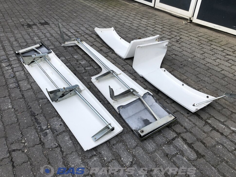 DAF XF106 Spoilerset DAF Super Space Cab L2H3 1671845 - Aerodynamics/ Spoiler for Truck: picture 5 DAF XF106 Spoilerset DAF Super Space Cab L2H3 1671845 - Aerodynamics/ Spoiler for Truck: picture 5