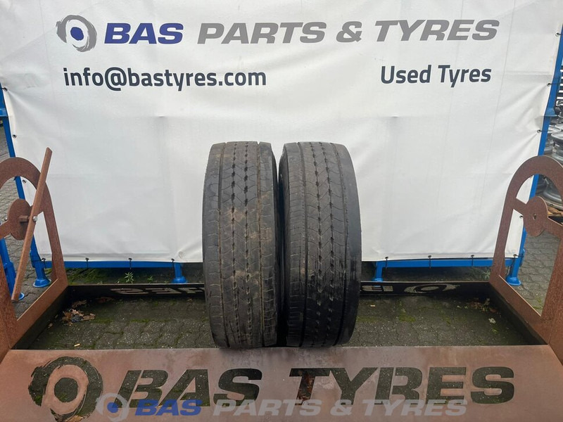 Goodyear Goodyear 315/70R22.5 FUELMAX S G2 156/150 M+S 3PMSF gebruikte set - Tire for Truck: picture 1 Goodyear Goodyear 315/70R22.5 FUELMAX S G2 156/150 M+S 3PMSF gebruikte set - Tire for Truck: picture 1