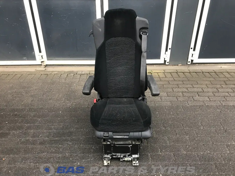 Mercedes-Benz Actros MP4 - Seat for Truck: picture 1 Mercedes-Benz Actros MP4 - Seat for Truck: picture 1