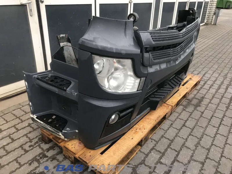 Mercedes-Benz Actros MP4 - Bumper for Truck: picture 3 Mercedes-Benz Actros MP4 - Bumper for Truck: picture 3