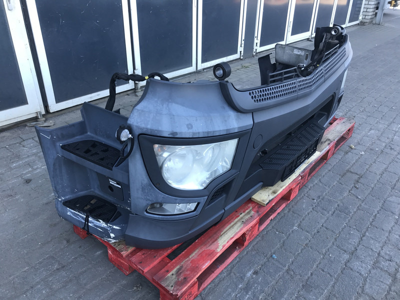 Mercedes-Benz Antos MP4 - Bumper for Truck: picture 3 Mercedes-Benz Antos MP4 - Bumper for Truck: picture 3