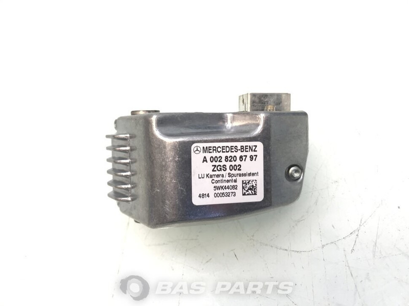 Mercedes-Benz Camera Mercedes A 002 820 67 97 - Electrical system for Truck: picture 2 Mercedes-Benz Camera Mercedes A 002 820 67 97 - Electrical system for Truck: picture 2