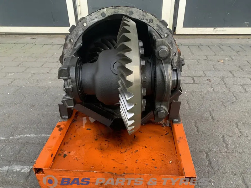 Mercedes-Benz Differentieel Mercedes R440-13A/C22.5 A 000 350 43 03 - Differential gear for Truck: picture 2 Mercedes-Benz Differentieel Mercedes R440-13A/C22.5 A 000 350 43 03 - Differential gear for Truck: picture 2