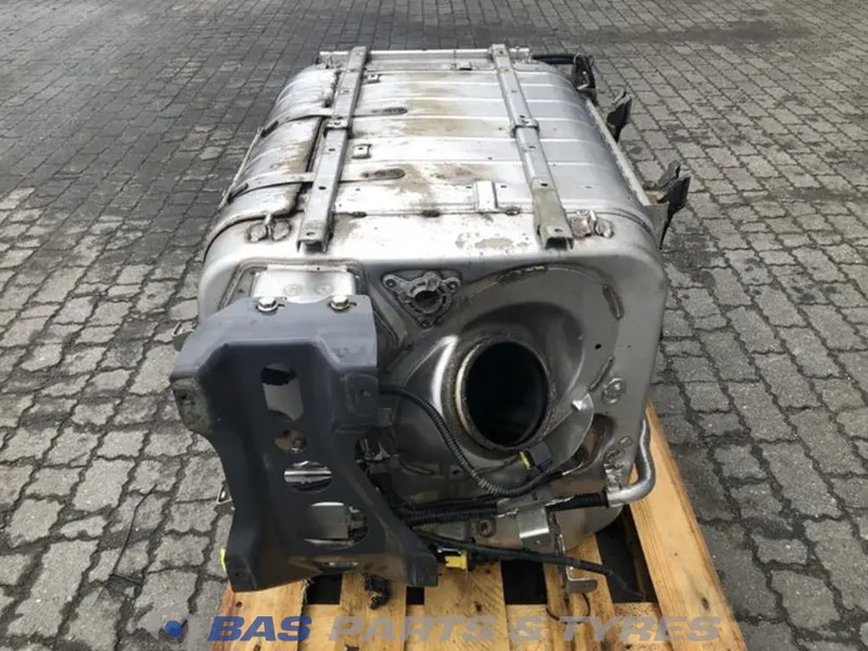 Mercedes-Benz - Muffler for Truck: picture 2 Mercedes-Benz - Muffler for Truck: picture 2