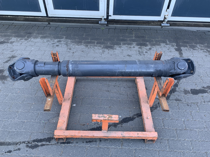 Mercedes-Benz - Drive shaft for Truck: picture 1 Mercedes-Benz - Drive shaft for Truck: picture 1