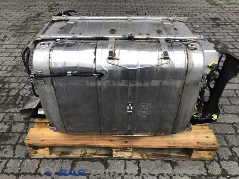 Mercedes-Benz - Muffler for Truck: picture 1 Mercedes-Benz - Muffler for Truck: picture 1