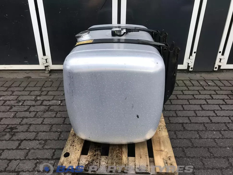 Mercedes-Benz - Fuel tank for Truck: picture 2 Mercedes-Benz - Fuel tank for Truck: picture 2