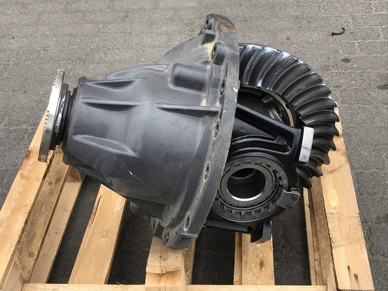 Meritor Differentieel Volvo RSS1344E P13170-E - Differential gear for Truck: picture 1 Meritor Differentieel Volvo RSS1344E P13170-E - Differential gear for Truck: picture 1