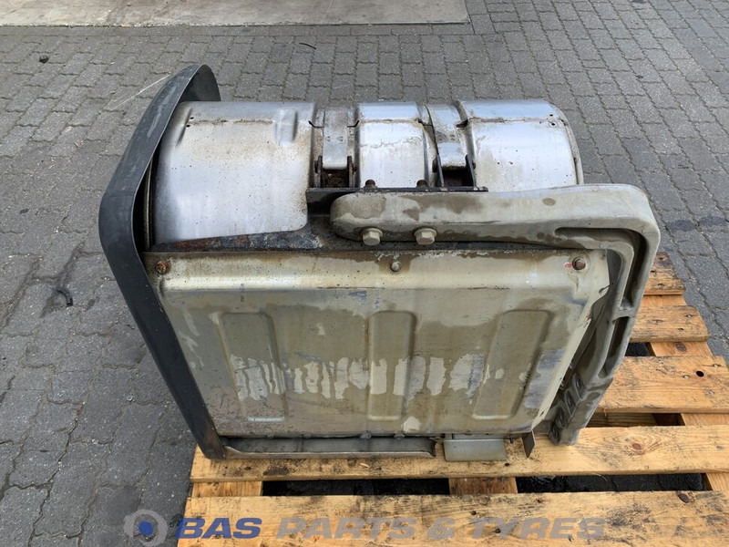 Renault PREMIUM Uitlaatdemper Renault kwaliteit 7420899867 - Muffler for Truck: picture 3 Renault PREMIUM Uitlaatdemper Renault kwaliteit 7420899867 - Muffler for Truck: picture 3