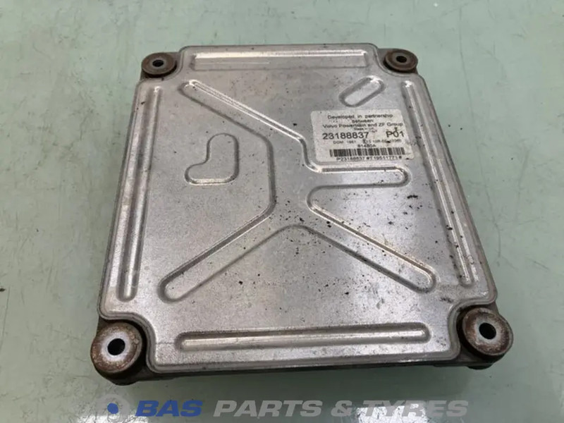 Renault T-Serie Motormanagement ECU Renault 7421900541 - ECU for Truck: picture 2 Renault T-Serie Motormanagement ECU Renault 7421900541 - ECU for Truck: picture 2