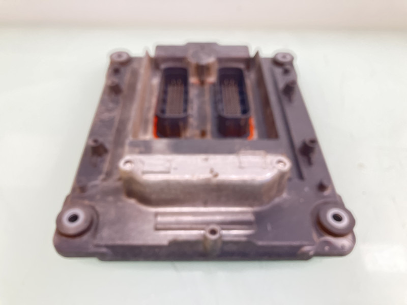 Renault T-Serie - ECU for Truck: picture 1 Renault T-Serie - ECU for Truck: picture 1